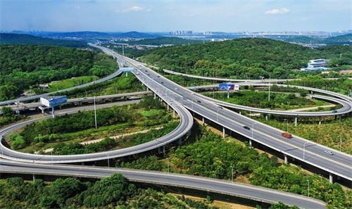 思明钢筋套筒应用于高速公路